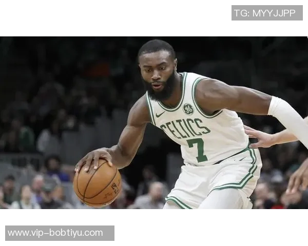 马祖拉称赞杰伦布朗在严密防守中展现出色表现并给予他充分自由发挥空间